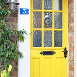 St Catherines Place *