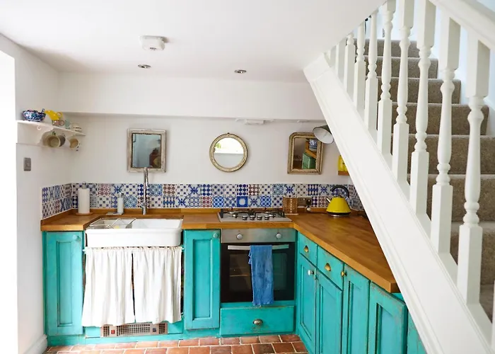 St Catherines Place *